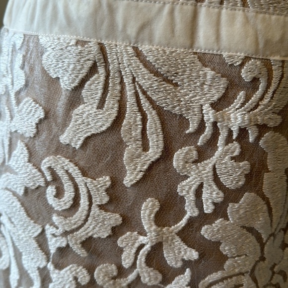 Tadashi Shoji Ivory and Nude Lace Cocktail Dress Women's Size 4 - Picture 10 of 16